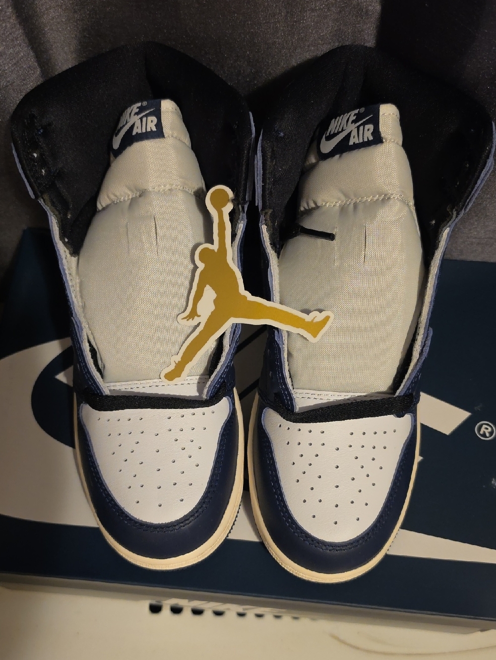 Brand New Air Jordan Retro 1 MidnIght Navy/White/ Black Size 5Y.